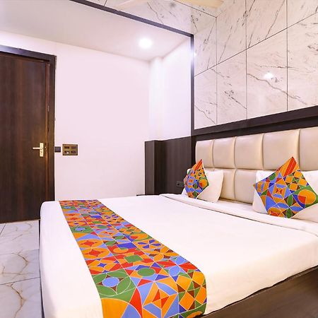 Fabhotel Grand Sparrow Tājganj Extérieur photo