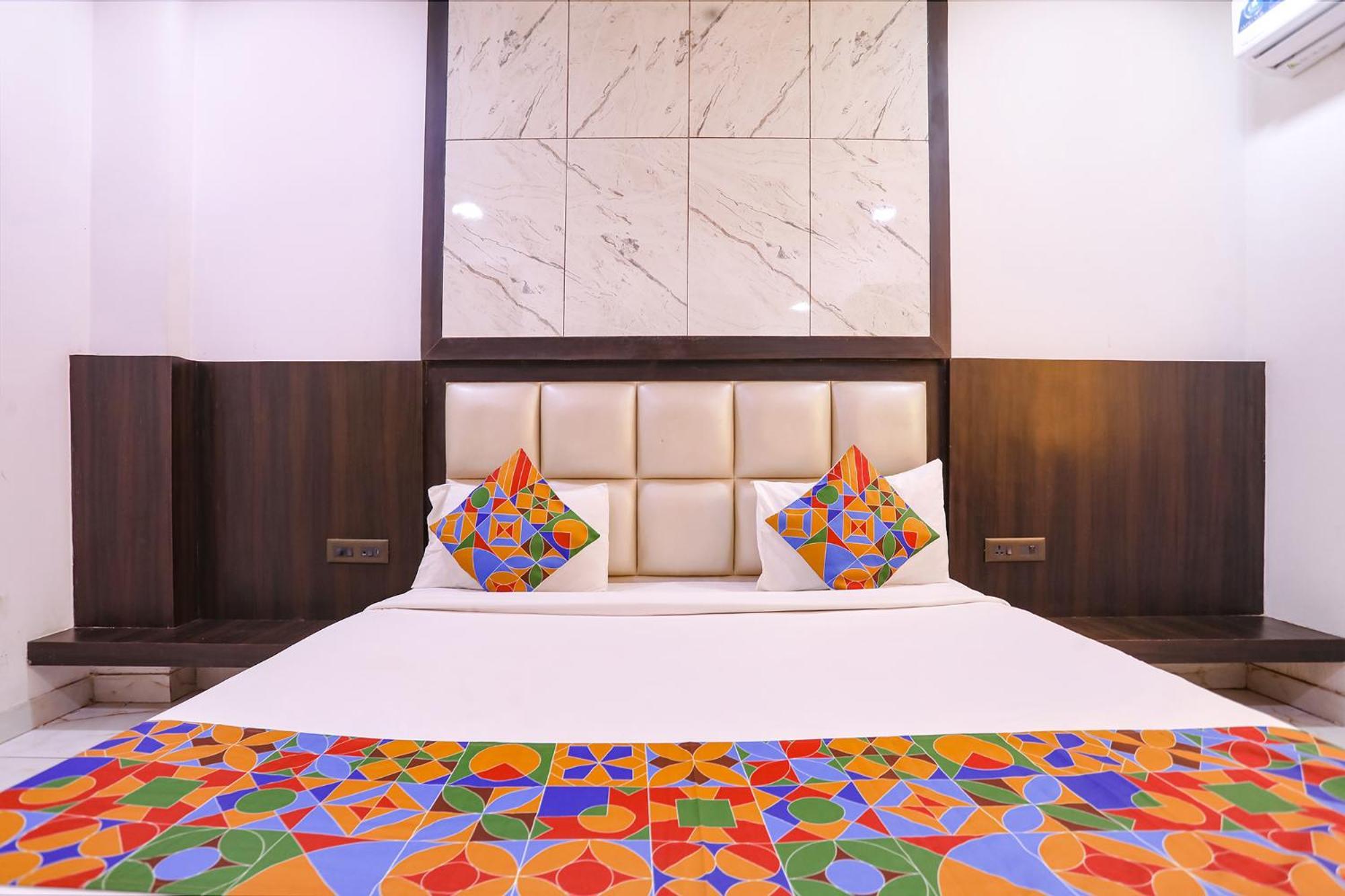 Fabhotel Grand Sparrow Tājganj Extérieur photo