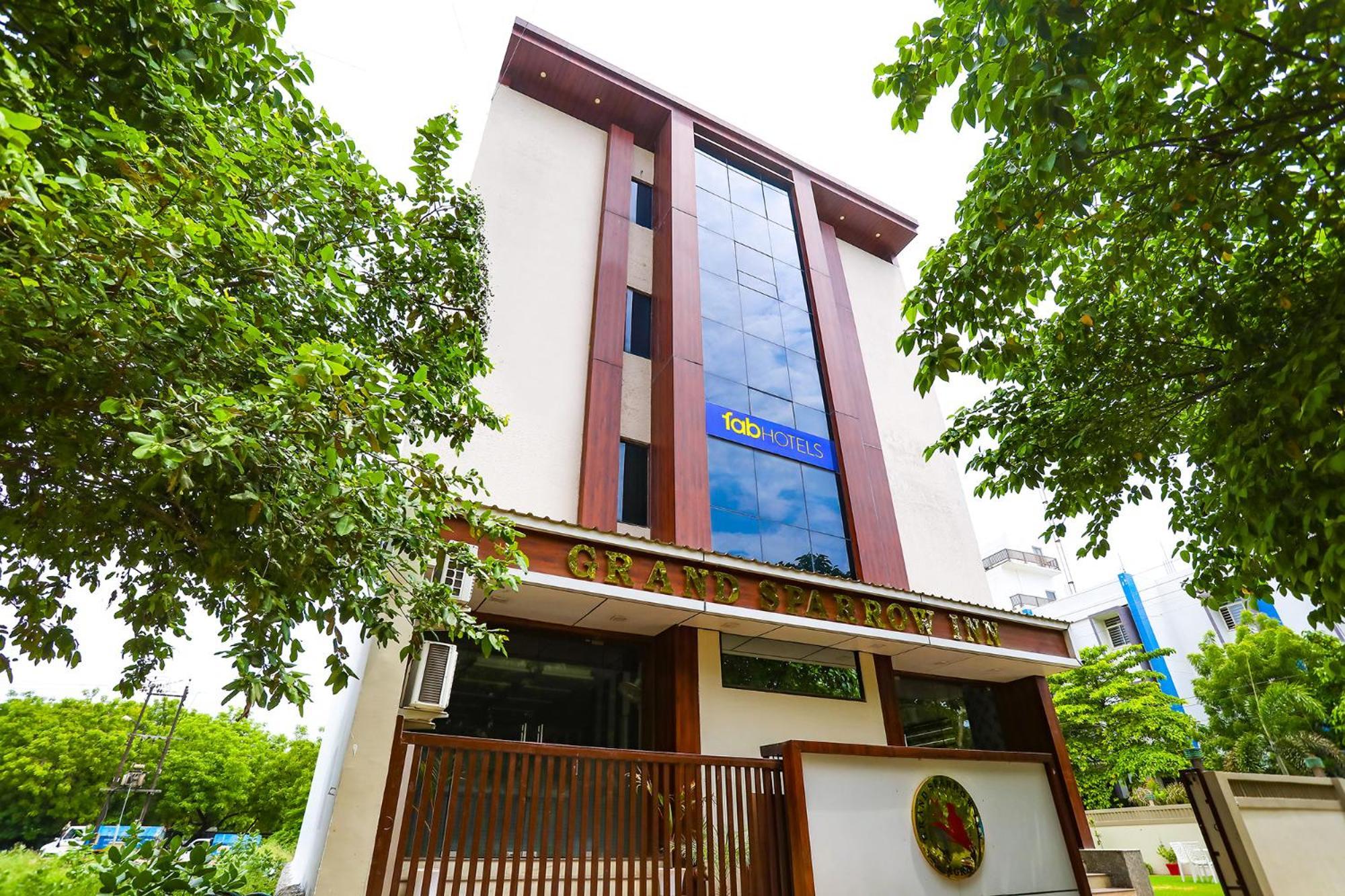 Fabhotel Grand Sparrow Tājganj Extérieur photo