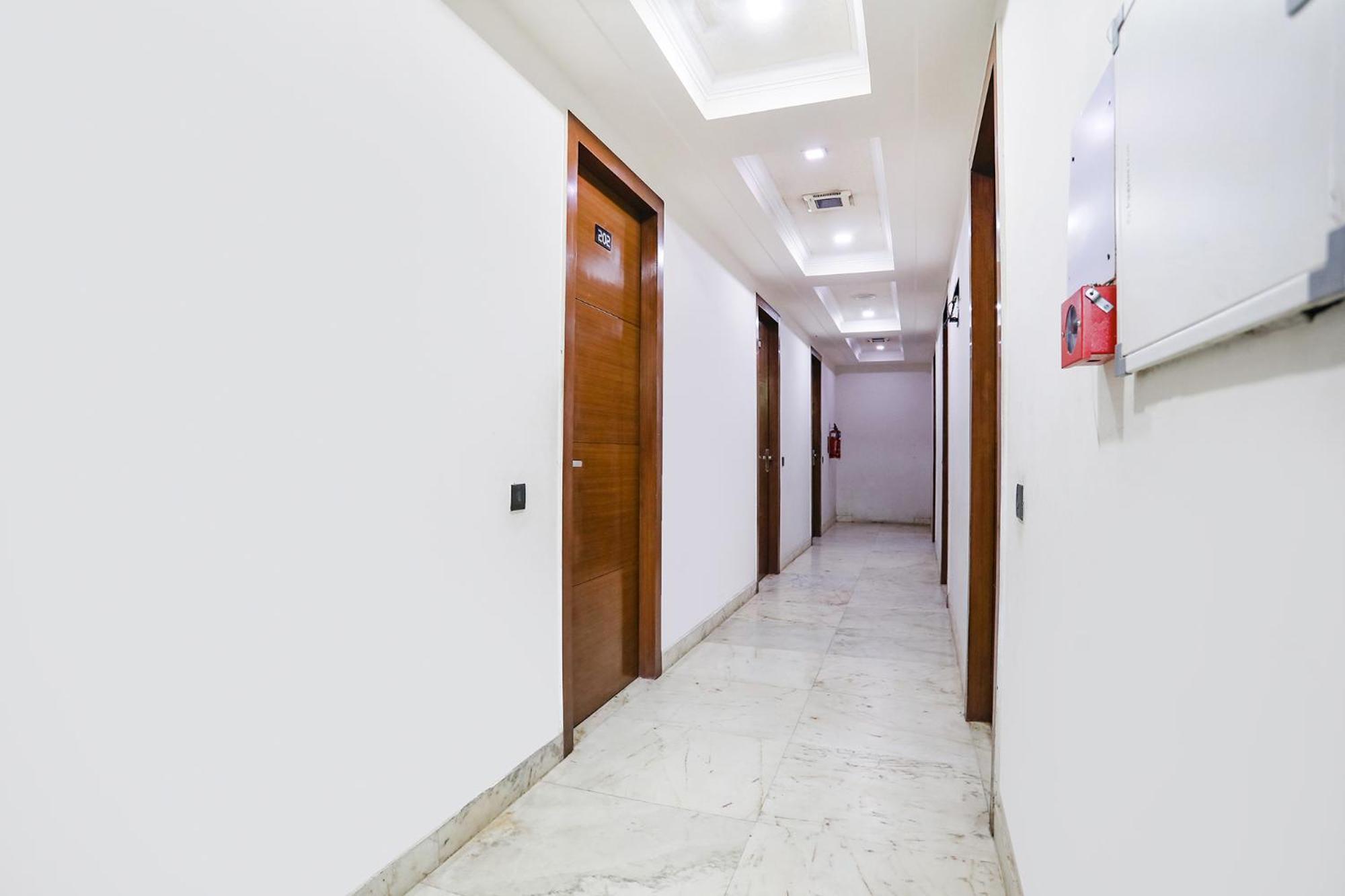 Fabhotel Grand Sparrow Tājganj Extérieur photo