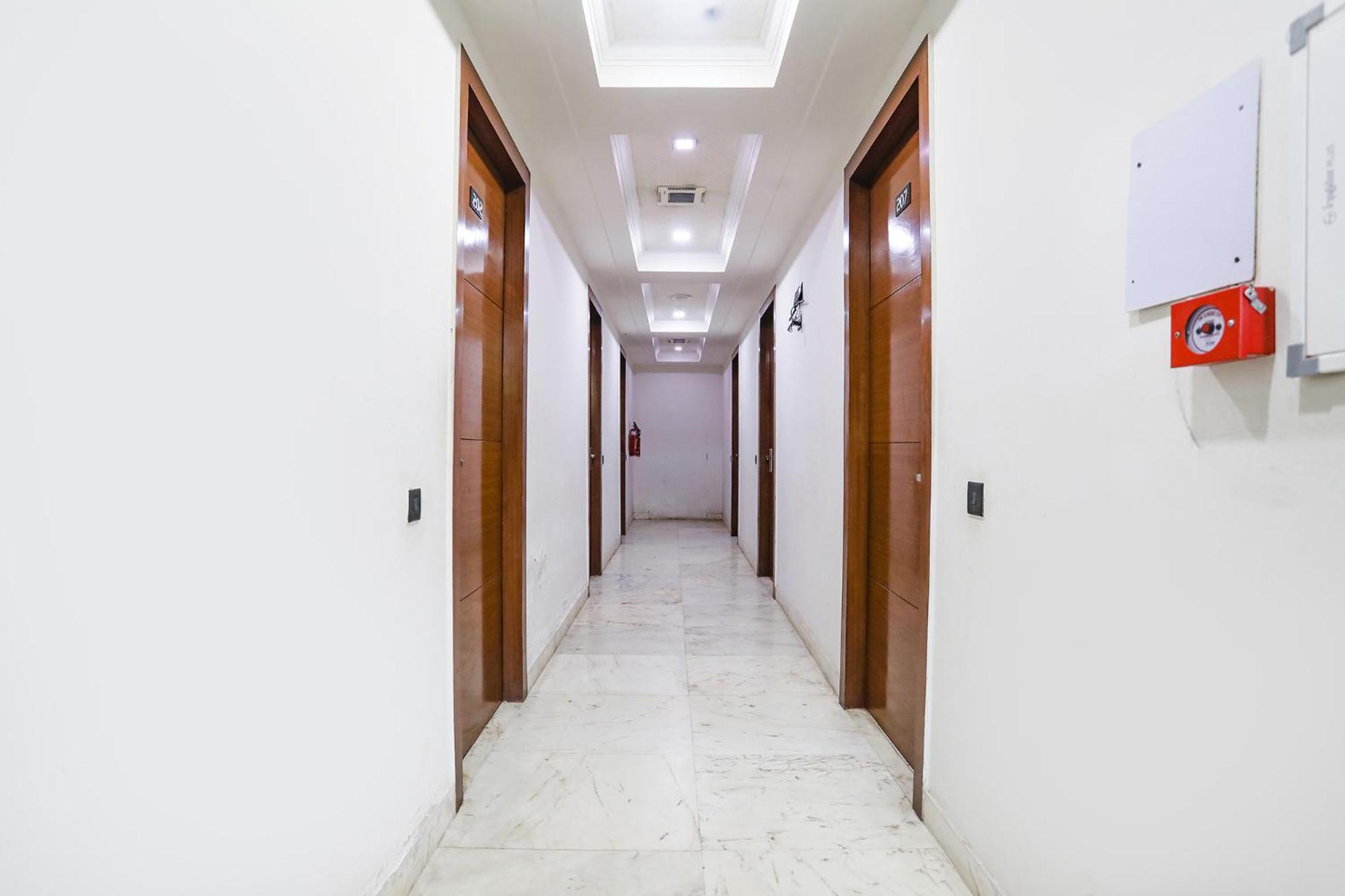 Fabhotel Grand Sparrow Tājganj Extérieur photo